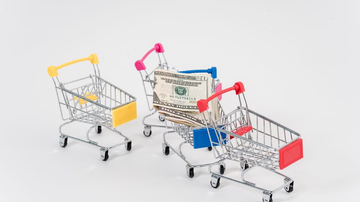 Needs vs Wants: How to Tell the Difference and Take Control of Your Spending