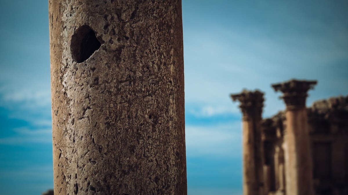 The Fall of the Roman Empire: How the Ancient World's Greatest Power Collapsed