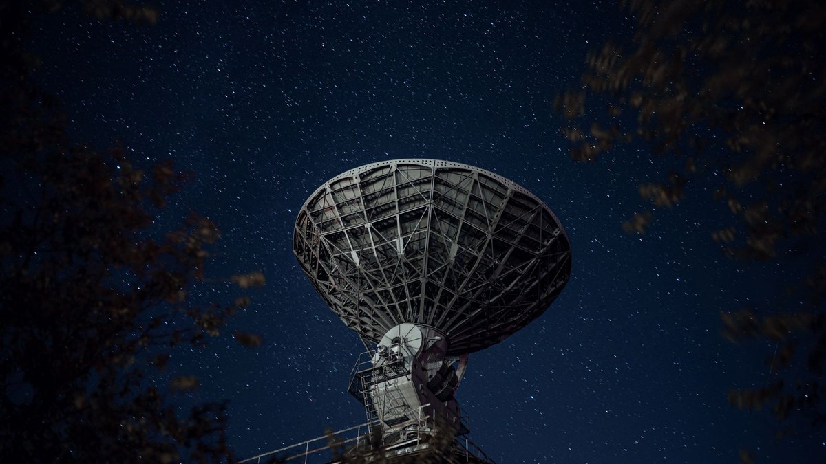 The Wow! Signal: 72 Seconds That Still Aren't Explained